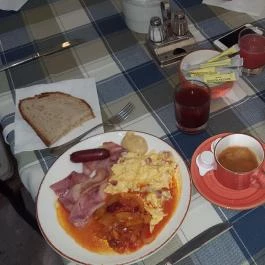 Tavirózsa Étterem Hévíz - Étel/ital