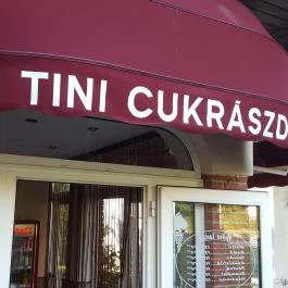 Tini Cukrászda Veszprém - Külső kép