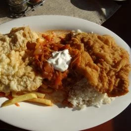 Tulipán Étterem, Simontornya - Étel/ital