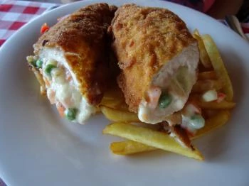 Tulipán Étterem Simontornya