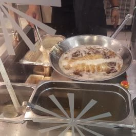 Upper Crust Budapest - Étel/ital