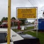 V8 Vendéglő Cece - Külső kép