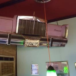 V8 Vendéglő, Cece - Belső