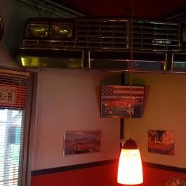 V8 Vendéglő, Cece - Belső