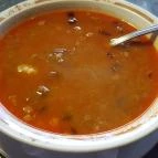 V8 Vendéglő Cece - Étel/ital