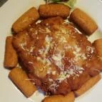 V8 Vendéglő Cece - Étel/ital