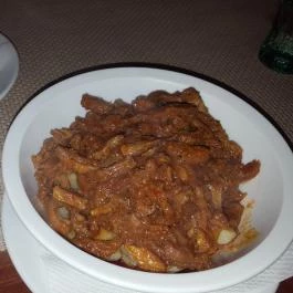 Varjas Vendéglő Litér - Étel/ital