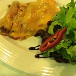 Szidónia Kastélyszálloda Röjtökmuzsaj - Vendéglátás