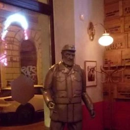 Fidel's Cabaret Budapest - Belső