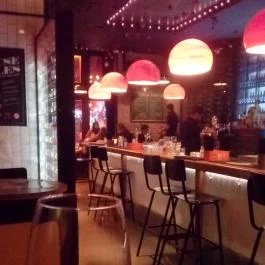 Klikk Bistrobar - Gozsdu Udvar Budapest - Belső