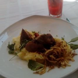 Véndiák Étterem Budapest - Étel/ital