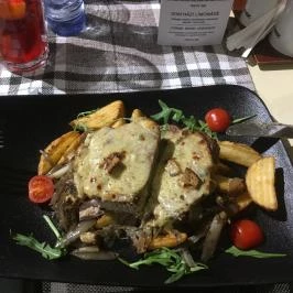 Csokonai Söröző & Étterem Debrecen - Étel/ital