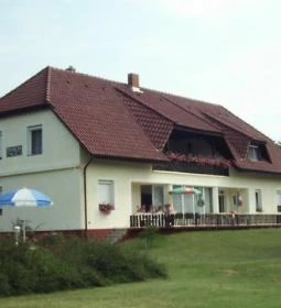 Takács Panzió 
