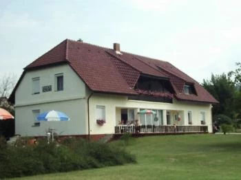 Takács Panzió Gyenesdiás