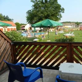 Zichy Park Hotel, Bikács - Medence/kert