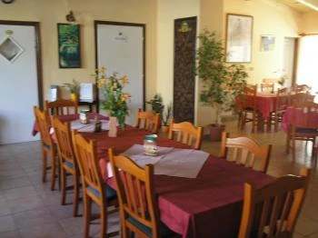 Pikoló Vendéglő Bakonybél