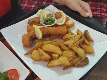 Tisza-parti Fazekas Vendéglő Tiszakécske