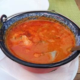 Fehér Rózsa Fogadó étterme Sopron - Étel/ital