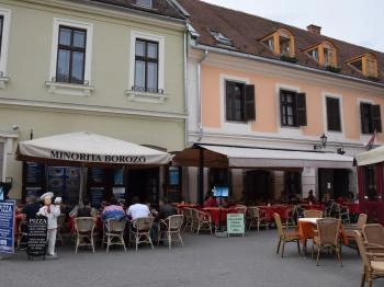 Minorita Borozó - Söröző & Étterem Eger