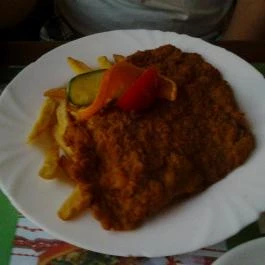 Huszár Vendéglő Örvényes - Étel/ital