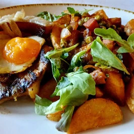 Forster Vadászkastély és Szálloda , Bugyi - Vendéglátás