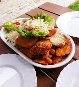 Degesz Étterem & Pizzéria