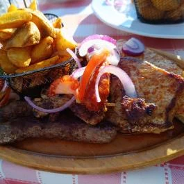 Corner-Szerb Étterem Szentendre - Egyéb