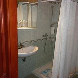 Asztrik Panzió Kalocsa - Szobák