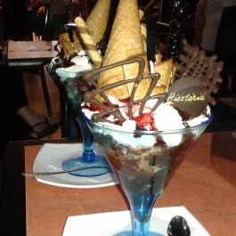 Hisztéria Kávézó & Fagyizó - WestEnd City Center Budapest - Étel/ital