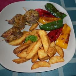 Kádárta Vendéglő Panzió Veszprém - Étel/ital