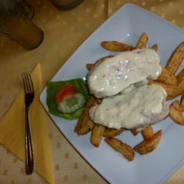 Kék Duna Vendéglő Kalocsa - Étel/ital