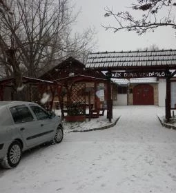 Kék Duna Vendéglő