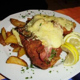 Kék Huszár Étterem Kőszeg - Étel/ital