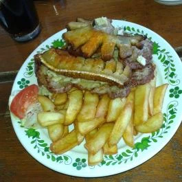 Kis Rigó Vendéglő Pilisszentlászló - Étel/ital