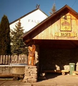 Kőrös-hegyi Fogadó