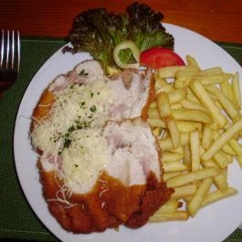 Öreg Sam Sörkert & Étterem, Szombathely - Étel/ital