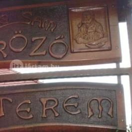 Öreg Sam Sörkert & Étterem, Szombathely - Külső kép