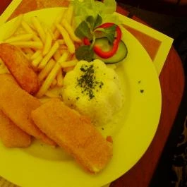 Öreg Sam Sörkert & Étterem, Szombathely - Étel/ital