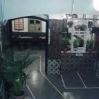 Semmi Extra & Egy Kis Kert Budapest - Belső