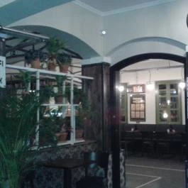 Semmi Extra & Egy Kis Kert, Budapest - Belső