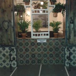 Semmi Extra & Egy Kis Kert, Budapest - Belső