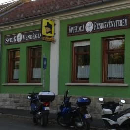 Svejk Vendéglő Balassagyarmat - Külső kép