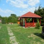 Vargalak Abádszalók - Medence/kert