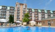 Hotel Európa Fit Hévíz - Medence/kert