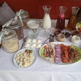 Kemencés Udvarház Füzesgyarmat - Vendéglátás