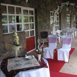 Hernád-Party Üdülőház & Camping Pere - Medence/kert