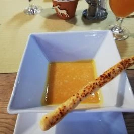 BAK Vendéglő Gyulakeszi - Étel/ital