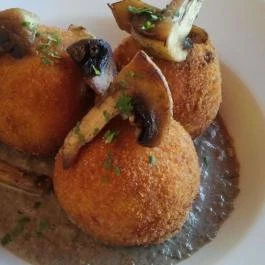 Bonne Chance Hotel étterme Bázakerettye - Étel/ital