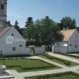 Kamaduli Remeteség, Oroszlány-Majkpuszta - 