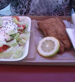 Kánya Zoli halsütője és halfüstölője